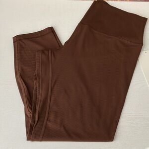 Lululemon Align HR Ribbed Pant 25” (Size 14) NWT